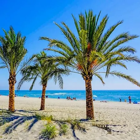 Apartmán Plage, Piscine Dans Un Style Industriel Le Barcarès